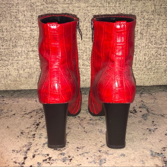 Red Leather boots booties - Picture 3 of 3